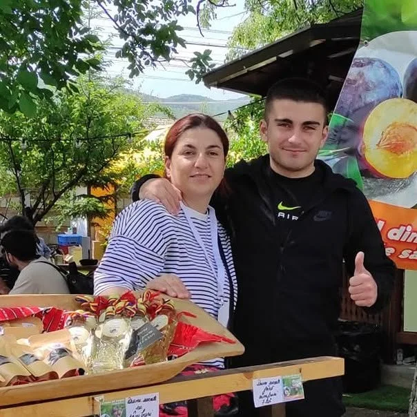 Livada de Pruni Cernătești